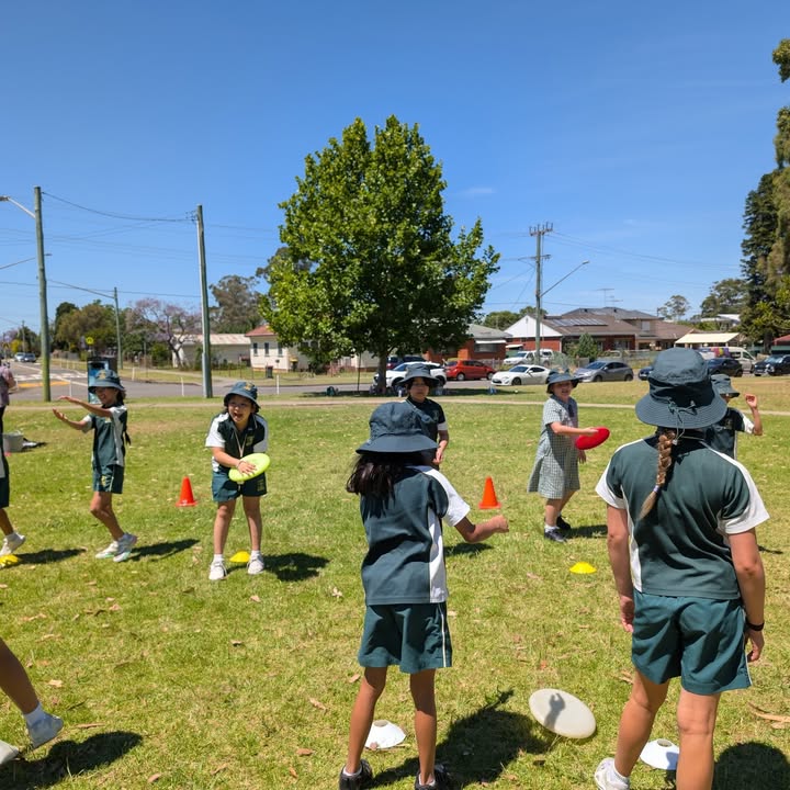 666933411890600_1341246957792572-1