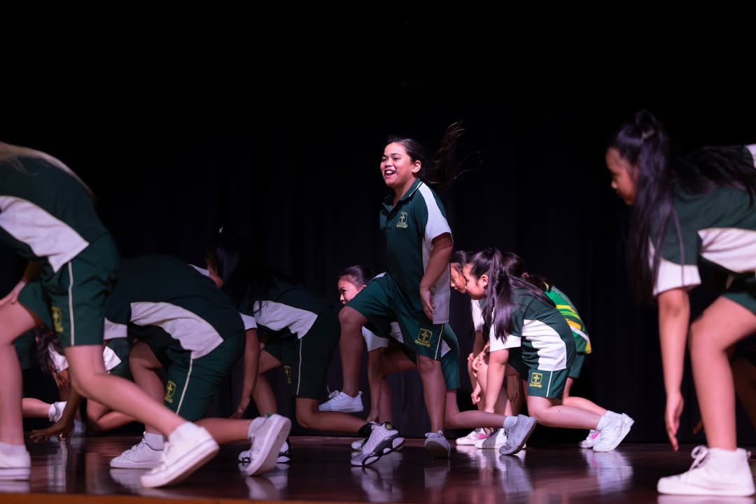 666933411890600_1378953110688623-1