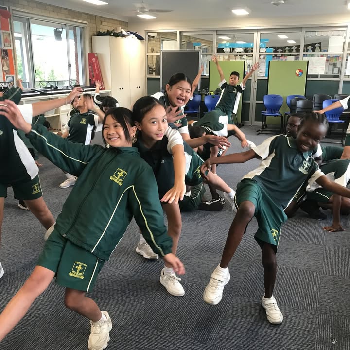 666933411890600_1458552319395368-1